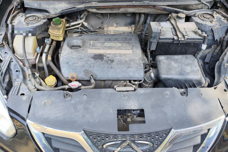 Used Chery Tiggo 2012 Elite Edition 1.6L Manual Comfort DVVT Engine Bay