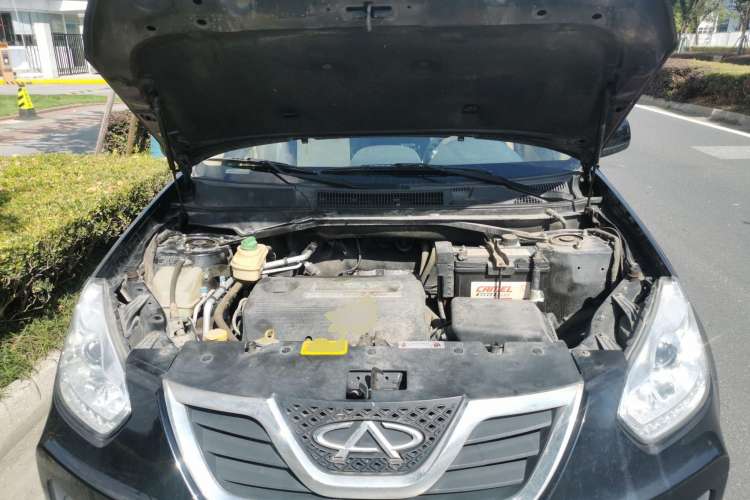 Used Chery Tiggo 2012 Elite Edition 1.6L Manual Comfort DVVT Engine Bay