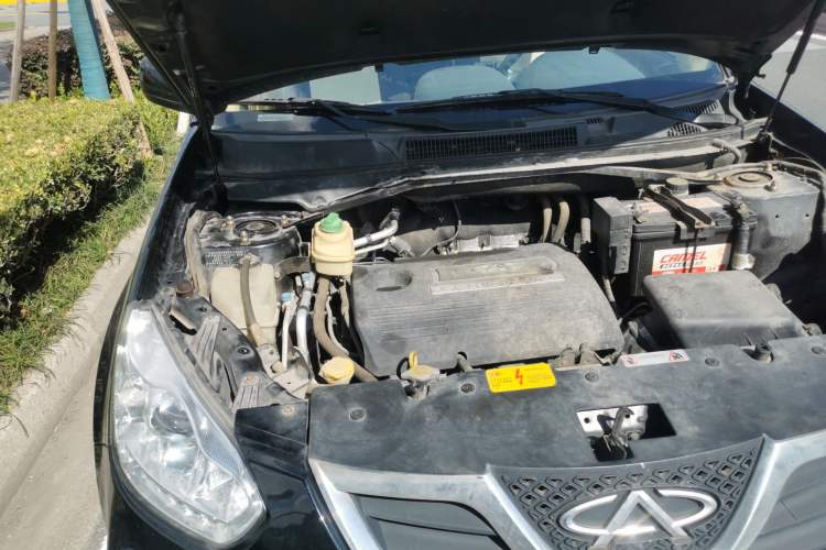 Used Chery Tiggo 2012 Elite Edition 1.6L Manual Comfort DVVT Engine Bay Right