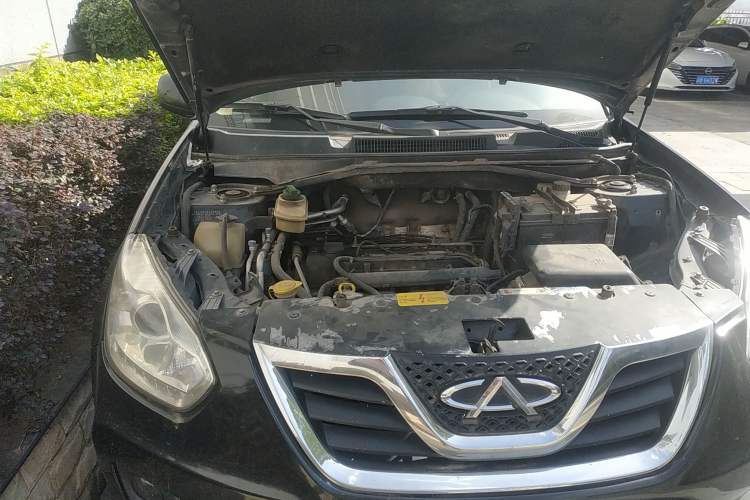Used Chery Tiggo 2012 Elite Edition 1.6L Manual Comfort DVVT Engine Bay Right