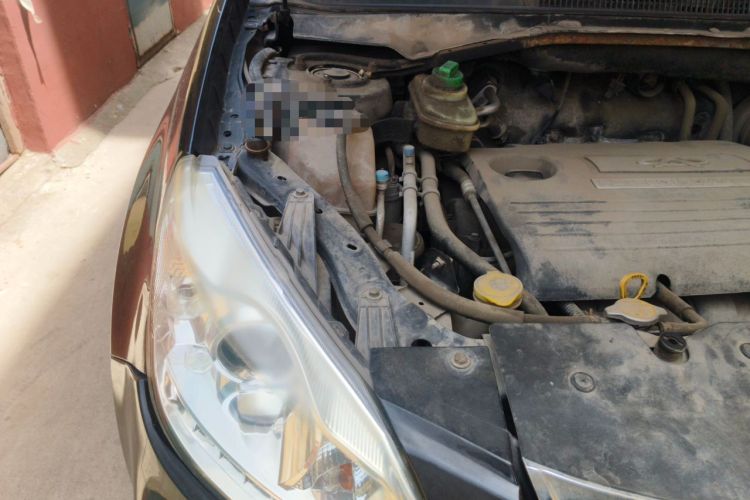 Used Chery Tiggo 2012 Elite Edition 1.6L Manual Comfort DVVT Engine Bay Right