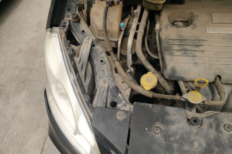 Used Chery Tiggo 2012 Elite Edition 1.6L Manual Comfort DVVT Engine Bay Right