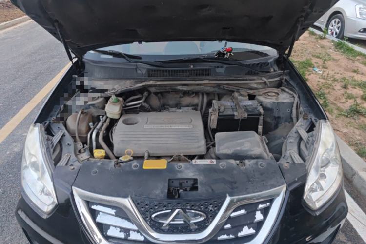 Used Chery Tiggo 2012 Elite Edition 1.6L Manual Comfort DVVT Engine Bay
