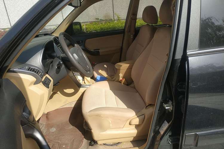 Used Chery Tiggo 2012 Elite Edition 1.6L Manual Comfort DVVT Left Front Seat