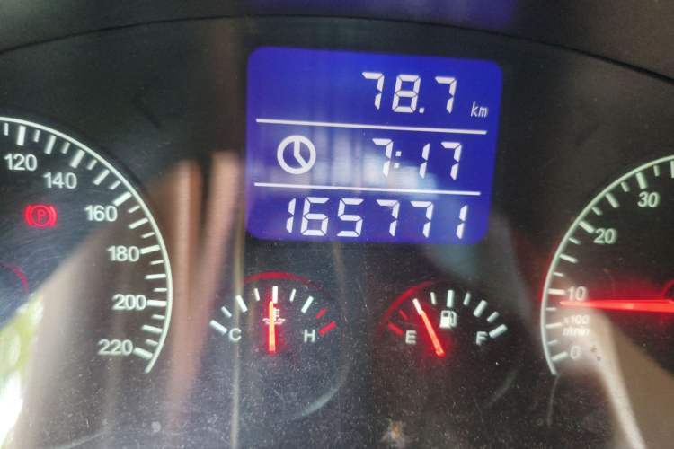 Used Chery Tiggo 2012 Elite Edition 1.6L Manual Comfort DVVT Odometer Close Up