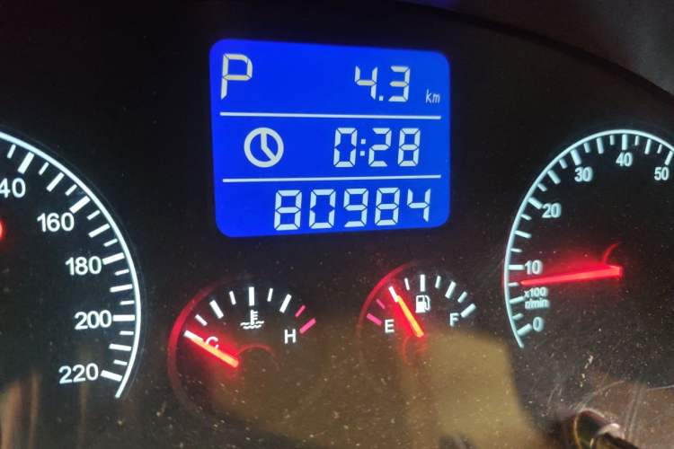 Used Chery Tiggo 2012 Elite Edition 1.6L CVT Comfort DVVT Model Odometer Close Up