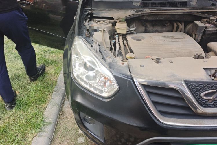 Used Chery Tiggo 2012 Elite Edition 1.6L CVT Comfort DVVT Model Right Front Headlight