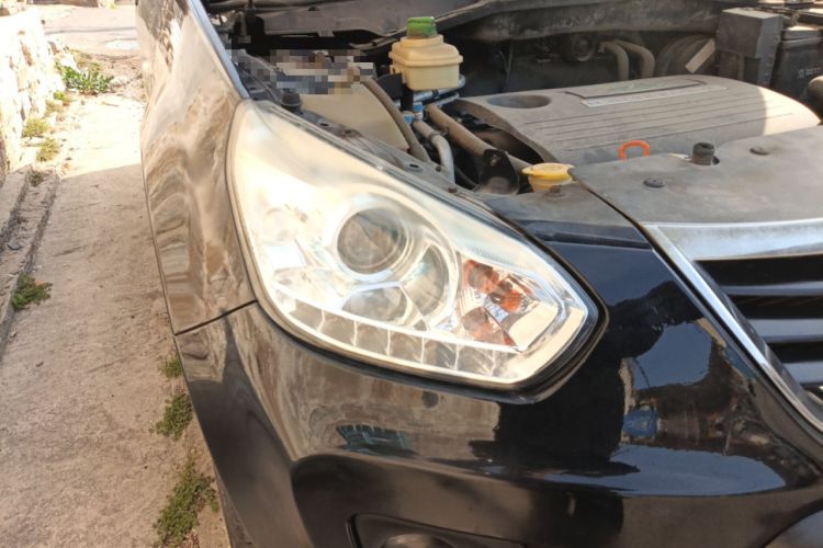 Used Chery Tiggo 2012 Elite Edition Facelift 1.6L Manual Comfort DVVT Right Front Headlight