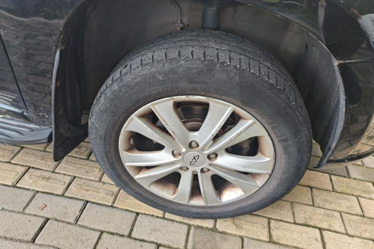 Used Chery Tiggo 2012 Elite Edition Facelift 1.6L Manual Comfort DVVT Right Front Wheel Hub