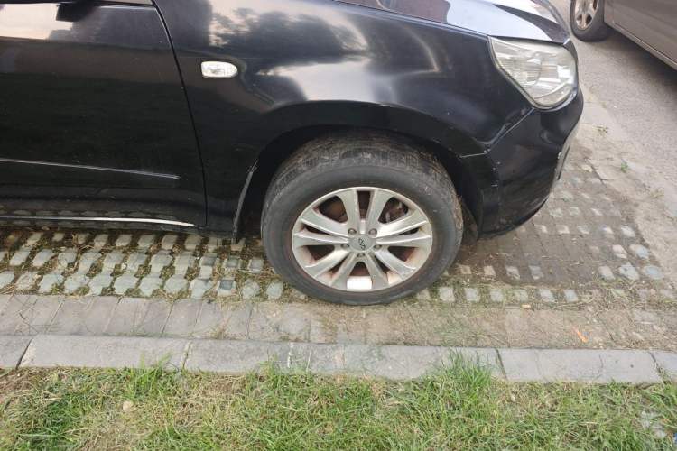 Used Chery Tiggo 2012 Elite Edition 1.6L CVT Comfort DVVT Model Right Front Wheel Hub