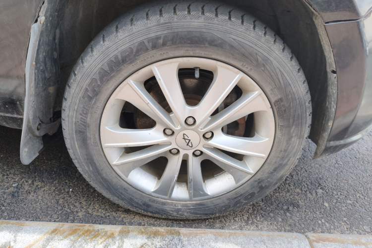 Used Chery Tiggo 2012 Elite Edition 1.6S Manual Comfort Model Right Front Wheel Hub