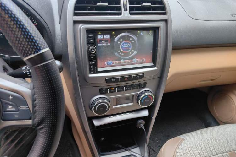 Used Chery Tiggo 2012 Elite Edition 1.6L Manual Comfort DVVT Audio And AC Panel