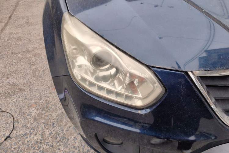 Used Chery Tiggo 2012 Elite Edition 1.6L Manual Comfort DVVT Right Front Headlight