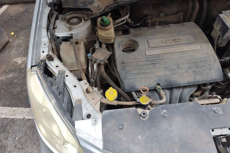 Used Chery Tiggo 2012 Elite Edition 1.6L Manual Comfort DVVT Engine Bay Right