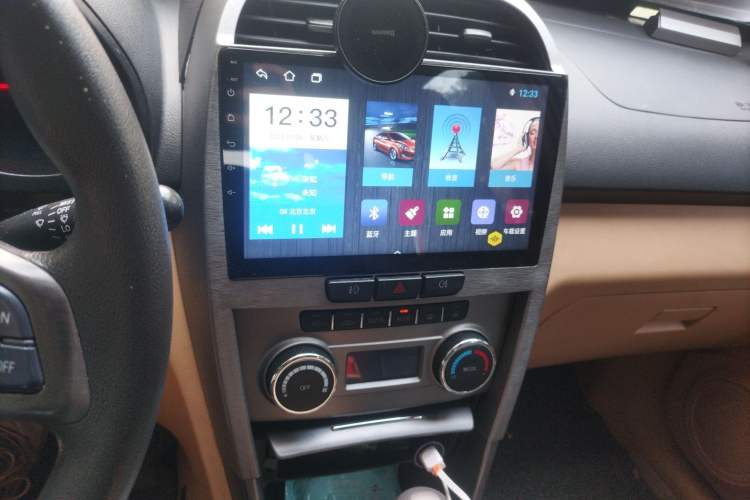 Used Chery Tiggo 2012 Elite Edition 1.6L CVT Comfort DVVT Model Audio And AC Panel