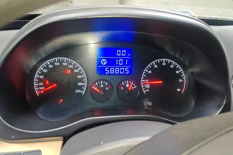 Used Chery Tiggo 2012 Elite Edition 1.6L Manual Comfort DVVT Odometer Close Up