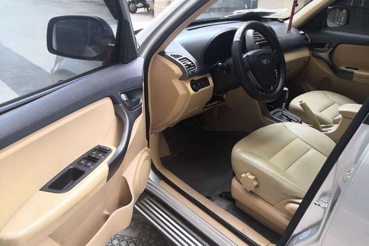 Used Chery Tiggo 2012 Elite Edition 1.6L CVT Comfort DVVT Model Driver Seat