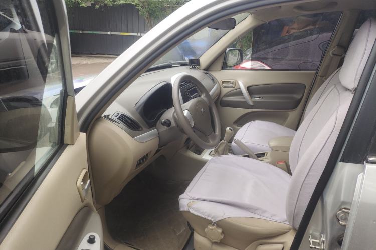 Used Chery Tiggo 2012 Classic Edition 1.6L Manual Comfort Model Driver Seat