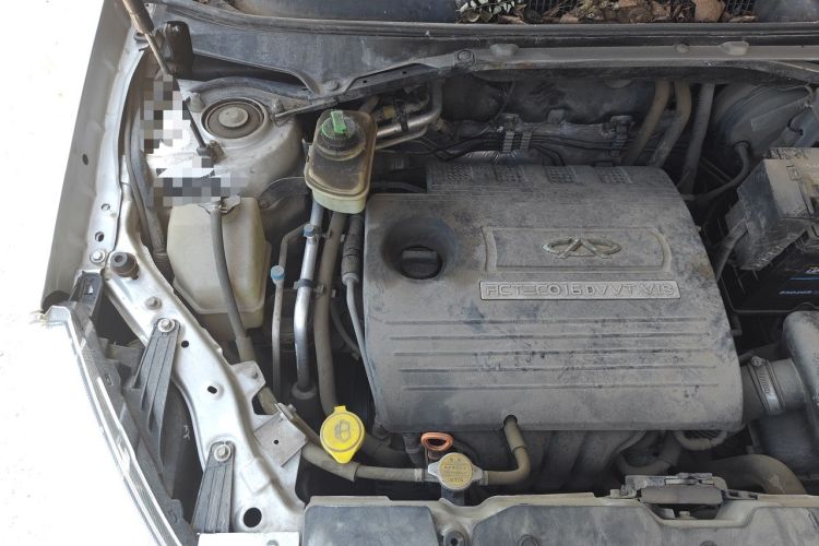 Used Chery Tiggo 2012 Elite Edition Facelift 1.6L CVT Comfort DVVT Model Engine Bay Right