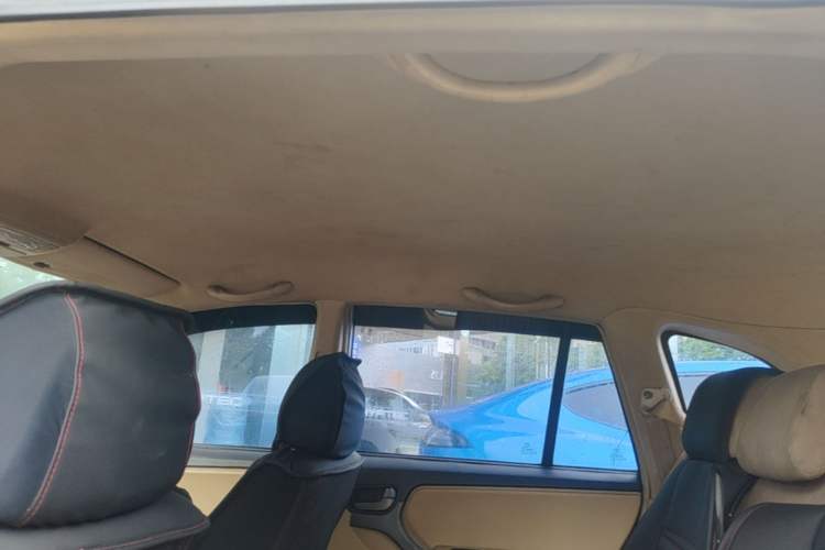 Used Chery Tiggo 2012 Elite Edition 1.6L Manual Comfort DVVT Headliner