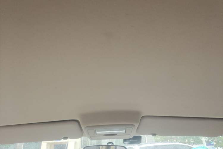 Used Chery Tiggo 2012 Classic Edition 1.6L Manual Comfort Model Headliner