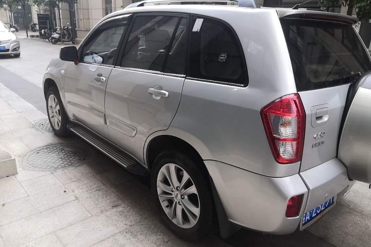 Used Chery Tiggo 2012 Elite Edition 1.6L CVT Comfort DVVT Model Left Side