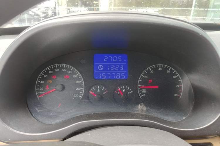 Used Chery Tiggo 2012 Elite Edition 1.6L Manual Comfort DVVT Odometer Close Up