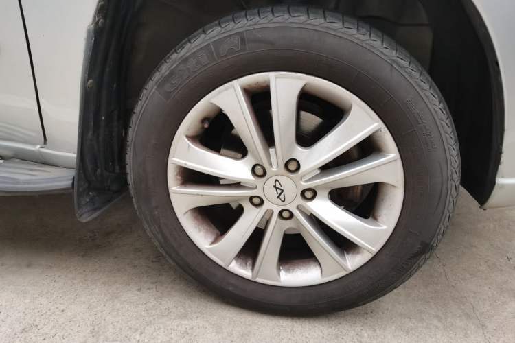 Used Chery Tiggo 2012 Elite Edition Facelift 1.6L Manual Comfort DVVT Right Front Wheel Hub