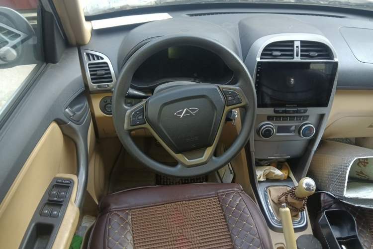 Used Chery Tiggo 2012 Elite Edition Facelift 1.6L Manual Comfort DVVT Steering Wheel