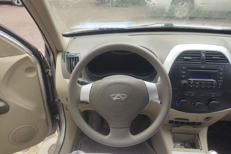 Used Chery Tiggo 2012 Classic Edition 1.6L Manual Comfort Model Steering Wheel