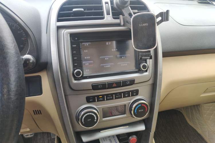 Used Chery Tiggo 2012 Elite Edition 1.6L Manual Comfort DVVT Audio And AC Panel