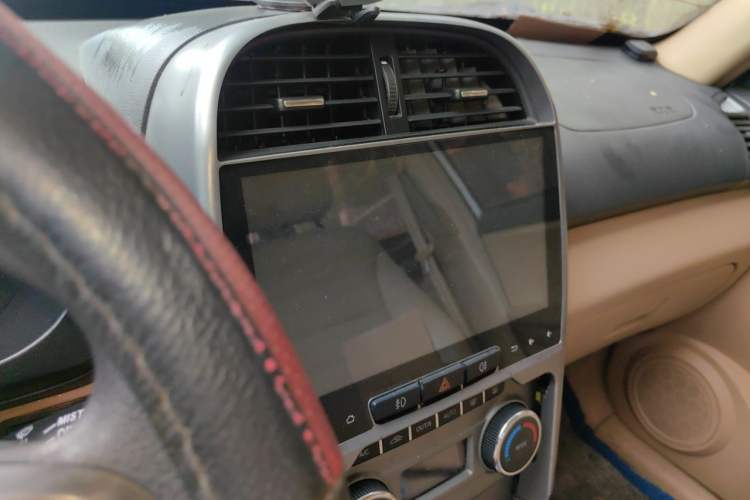 Used Chery Tiggo 2012 Elite Edition 1.6L Manual Luxury DVVT Model Audio And AC Panel