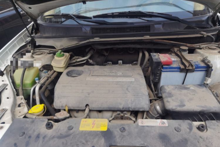 Used Chery Tiggo 2012 Elite Edition 1.6L Manual Comfort DVVT Engine Bay