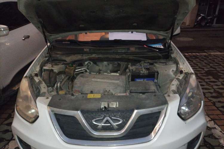 Used Chery Tiggo 2012 Elite Edition 1.6L Manual Comfort DVVT Engine Bay