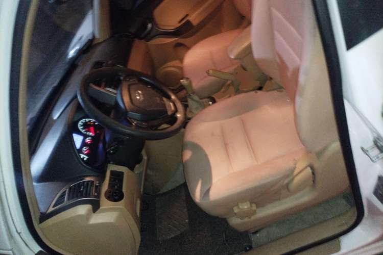 Used Chery Tiggo 2012 Elite Edition 1.6L Manual Comfort DVVT Left Front Seat