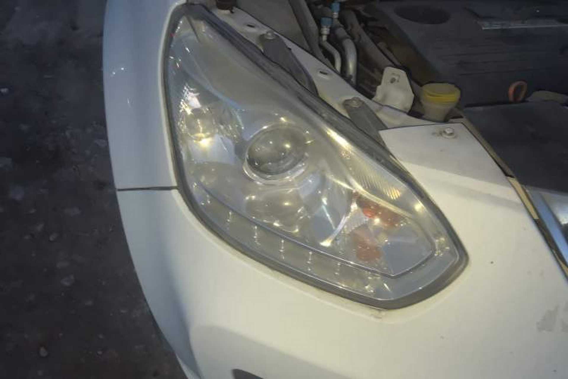 Used Chery Tiggo 2012 Elite Edition 1.6L Manual Comfort DVVT Right Front Headlight