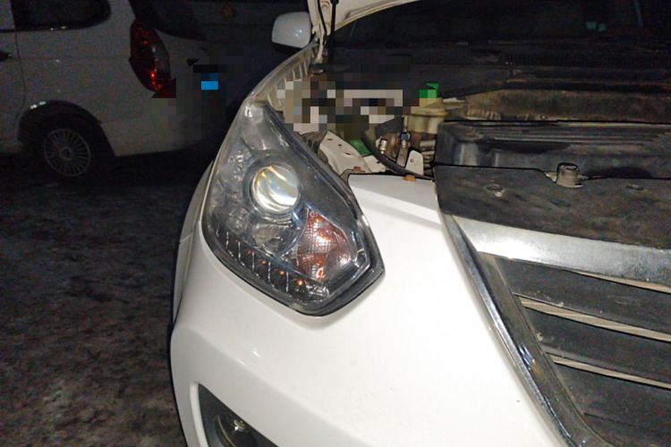 Used Chery Tiggo 2012 Elite Edition 2.0L Manual Luxury Model Right Front Headlight