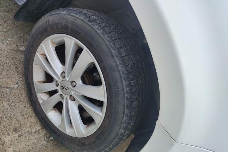 Used Chery Tiggo 2012 Elite Edition 1.6L Manual Comfort DVVT Right Front Wheel Hub