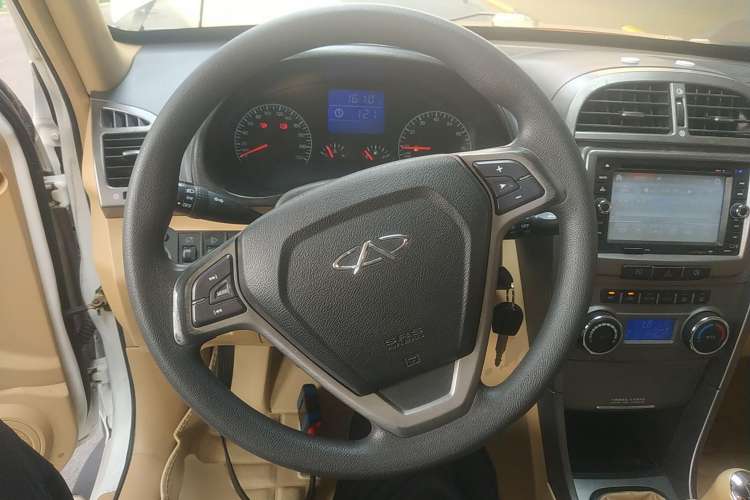 Used Chery Tiggo 2012 Elite Edition Facelift 1.6L Manual Comfort DVVT Steering Wheel