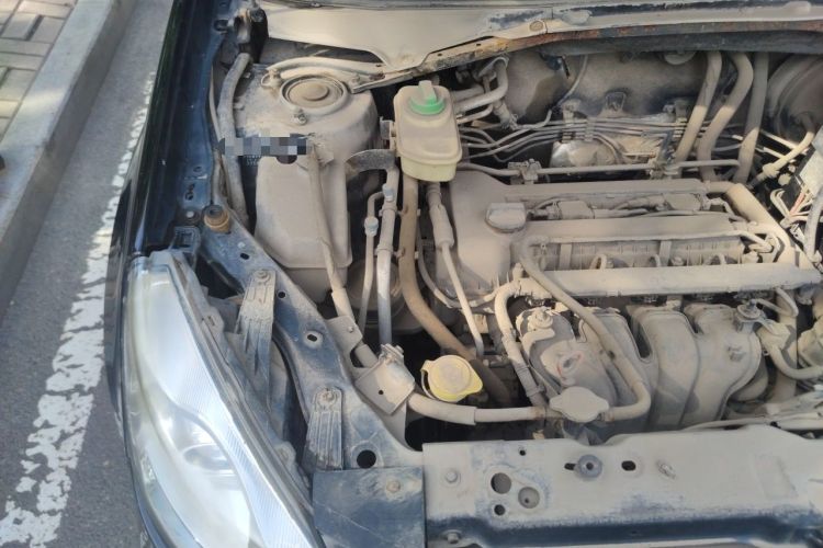 Used Chery Tiggo 2013 1.6L Manual New Year Edition DVVT Engine Bay Right
