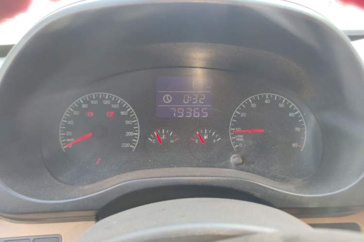 Used Chery Tiggo 2013 1.6L Manual New Year Edition DVVT Odometer Close Up