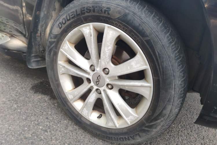 Used Chery Tiggo 2013 1.6L Manual New Year Edition DVVT Right Front Wheel Hub
