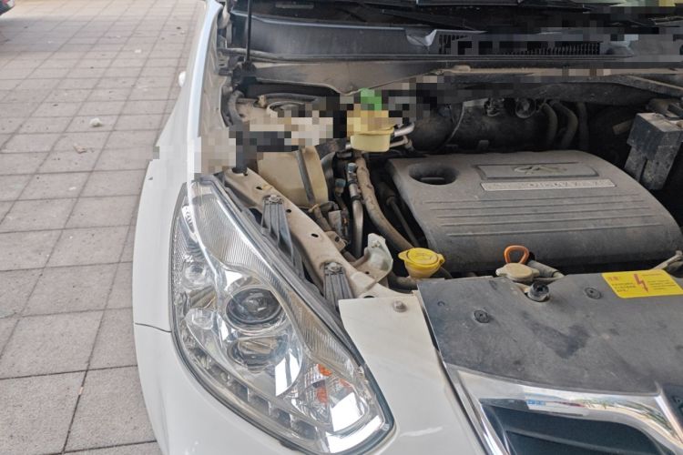 Used Chery Tiggo 2013 1.6L Manual New Year Edition DVVT Engine Bay Right