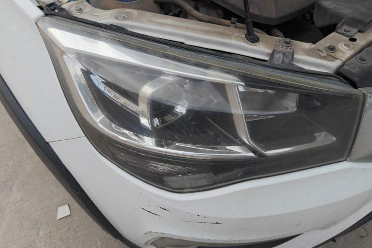 Used Chery Tiggo  Right Front Headlight