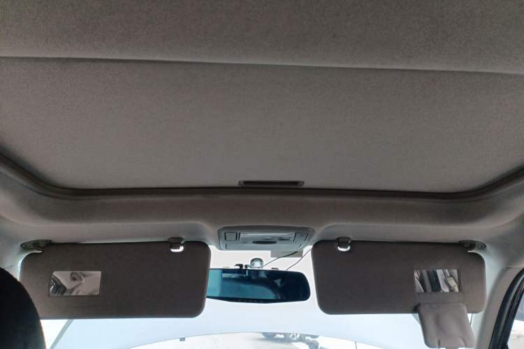 Used Chery Tiggo 3 2014 1.6L Manual Zhishang Edition Headliner