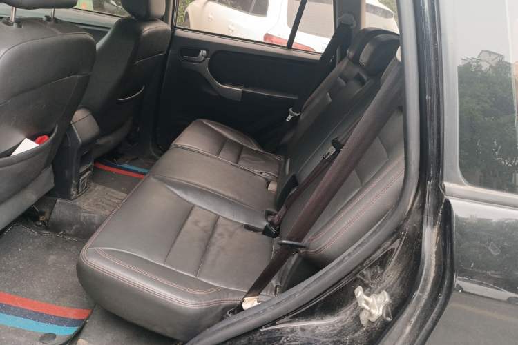 Used Chery Tiggo 3 2014 1.6L Manual Zhishang Edition Interior 4