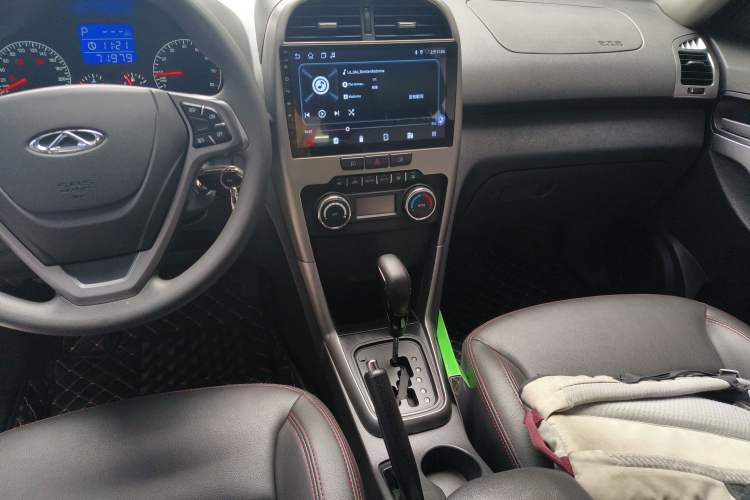 Used Chery Tiggo 3 2014 1.6L CVT ZhiShang Edition Audio And AC Panel