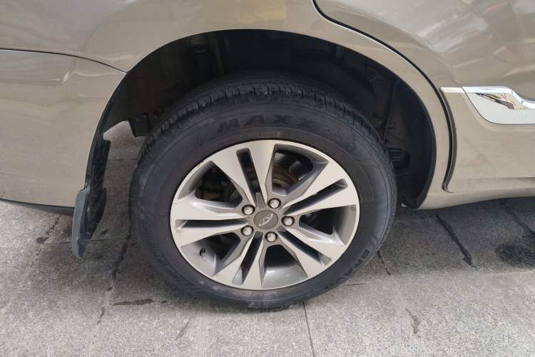 Used Chery Tiggo 3 2014 1.6L CVT ZhiShang Edition Right Rear Wheel Hub