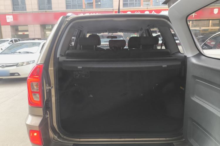 Used Chery Tiggo 3 2016 1.6L Manual Fashion Edition Trunk