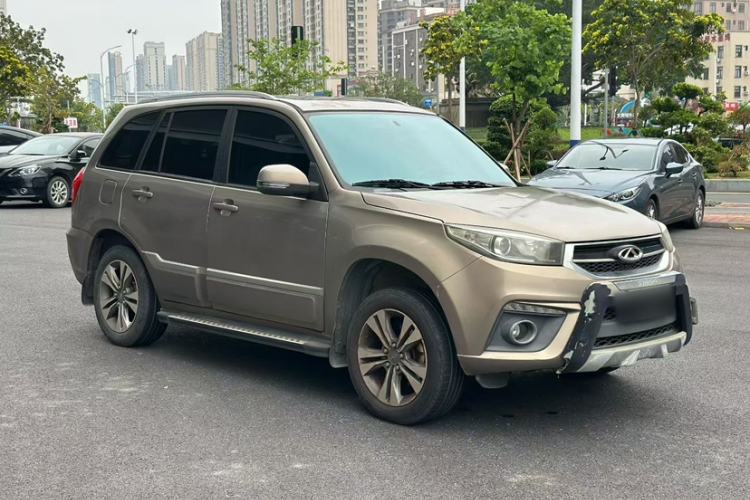 Used Chery Tiggo 3 2014 1.6L Manual Zhishang Edition Exterior 2
